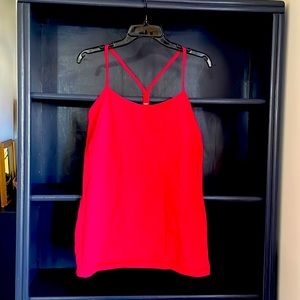 Lululemon exercise tank